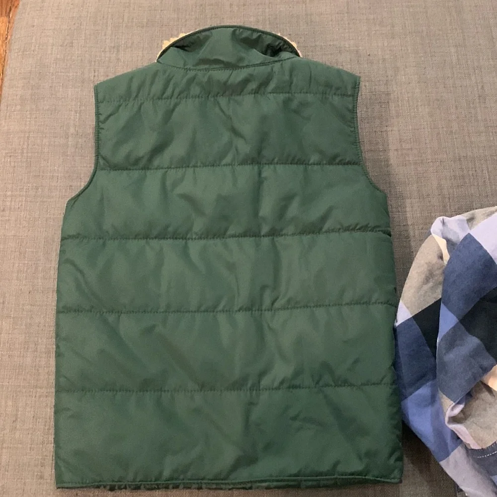 Carter’s (1)Vest Green Fleece Neck Pockets (2)Shacket Navy Blue Plaid Pockets 5T